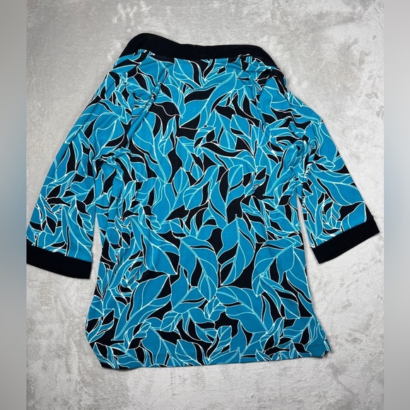 Chico’s Travelers Leaves Open Front Blue Black Tropical Print Cardigan 1 (US M) - Picture 10 of 16